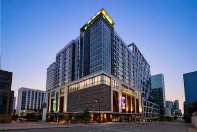 Holiday Inn & Suites Nashville Downtown - Broadway