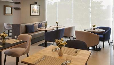 Amp Am House Hotel