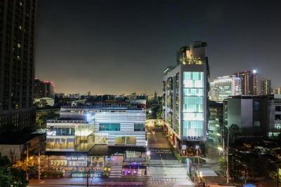 Civic Horizontal Hotel