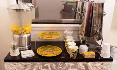 Staypineapple An Artful Hotel Midtown New York