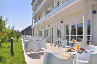 Golden Tulip La Baule