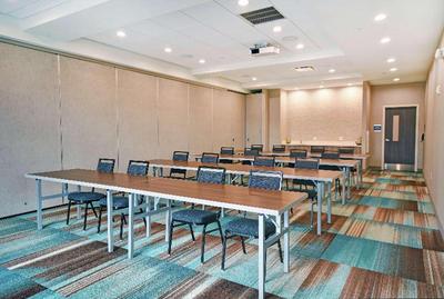 Home2 Suites by Hilton Beloit