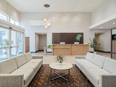 Holiday Inn & Suites Orlando I-Drive Theme Parks