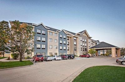 Staybridge Suites Cedar Rapids North