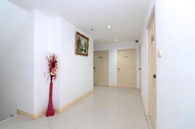 OYO 102 Diamond Residence Silom