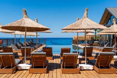 Sea Valley Lodge