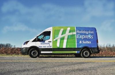 Holiday Inn Express & Suites Madison