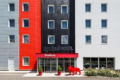 Kyriad Lyon Est - Stadium - Eurexpo