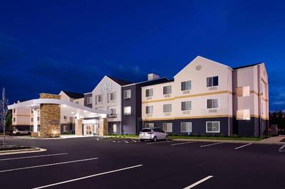 Fairfield Inn Suites Beloit