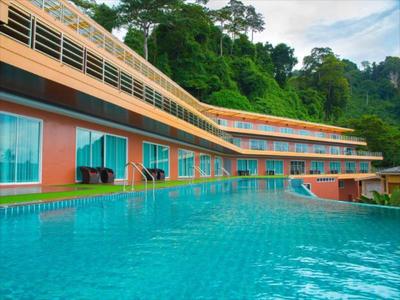 Phi Phi Cliff Beach Resort (SHA+)