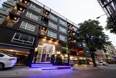 48Metro Hotel Bangkok by ZUZU