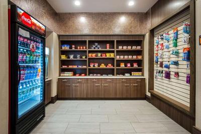 La Quinta Inn Suites By Wyndham Buffalo Amherst