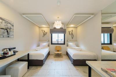We Terminal Hotel