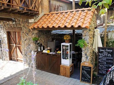 Le Charcoa Hotel