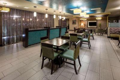 La Quinta Inn Suites By Wyndham Durant