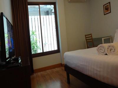 Mango Bedroom Inn