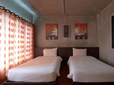 B2 Mahidol Boutique Budget Hotel