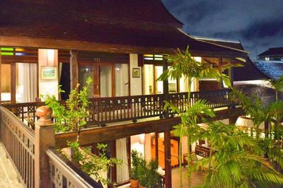 Hongkhao Village