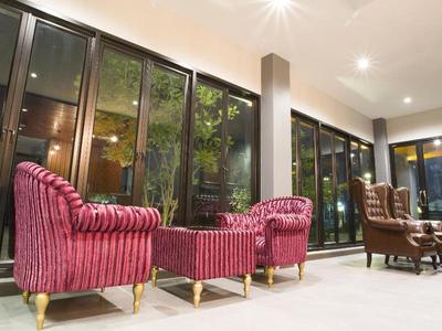 Aziss Boutique Hotel