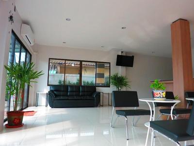 Wong Muang Place