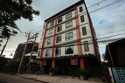 Noble Tarntong Boutique Hotel by ZUZU