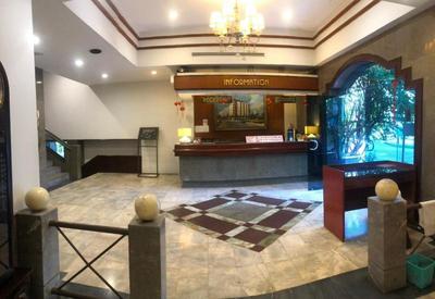 S C Heritage Hotel