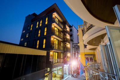 P 72 Hotel