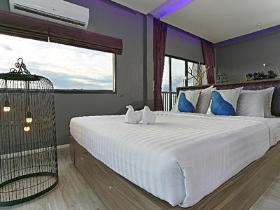 Tweet Tweet Nest Pattaya Hotel