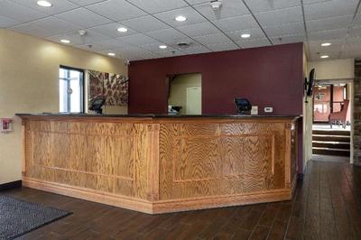 Red Roof Inn & Suites Newark - University