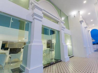 B2 Hua Hin Premier Resort