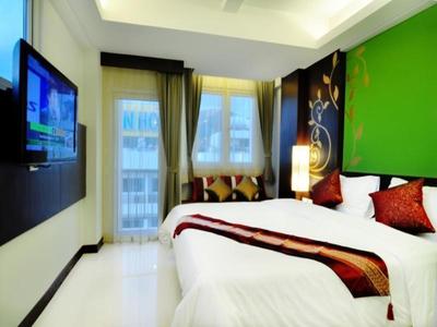 P S Hotel