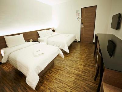 Leevana Hotel