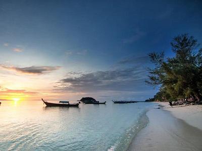 Lipe Power Beach Resort