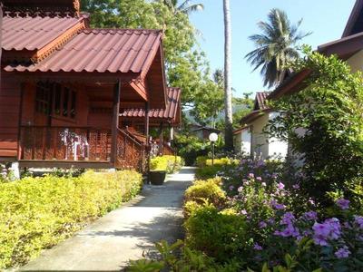 Lipe Power Beach Resort