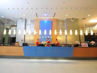 Mayflower Grande Hotel