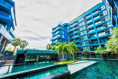 Acqua Condominium