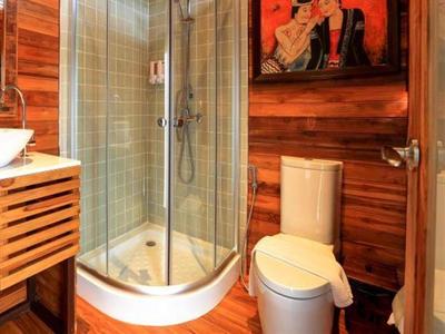 The Moderna Resort