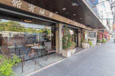 Intown residence by ZUZU