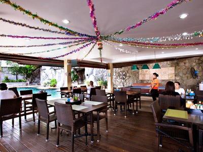 C N Resort And Spa