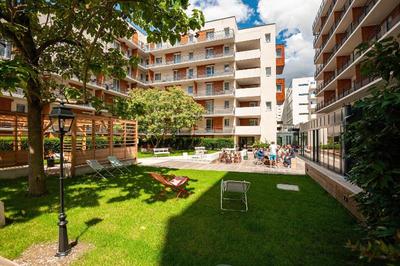 Le Hüb Grenoble by Privilodges