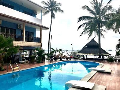 Carabao Dive Resort