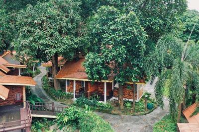 Adang Island Resort