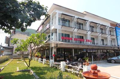 Sripoom Boutique House