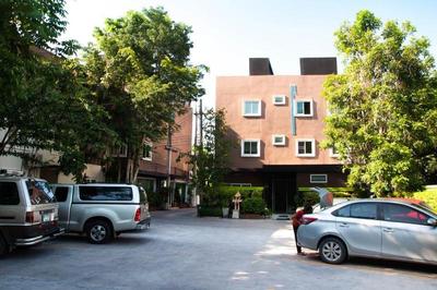 Pova Residence