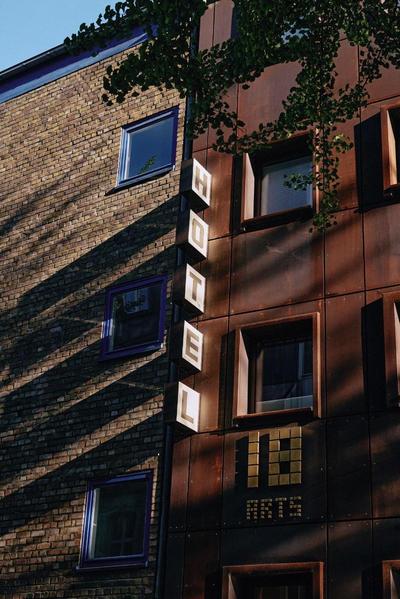 18Arts Hotel