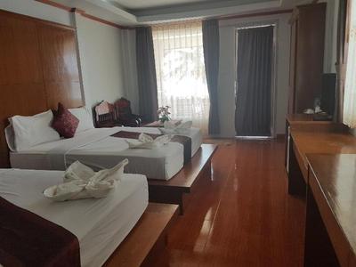 Lanta Paradise Beach Resort