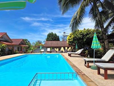 Khaolak Banana Bungalow