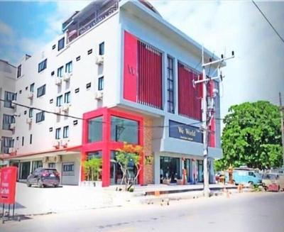 We World Boutique Haatyai