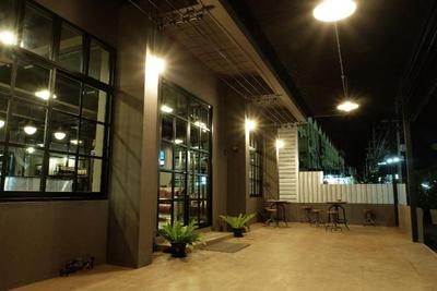 Rider Bedroom Hostel Cafe