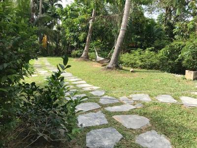 Baan Suan Rim Klong Resort